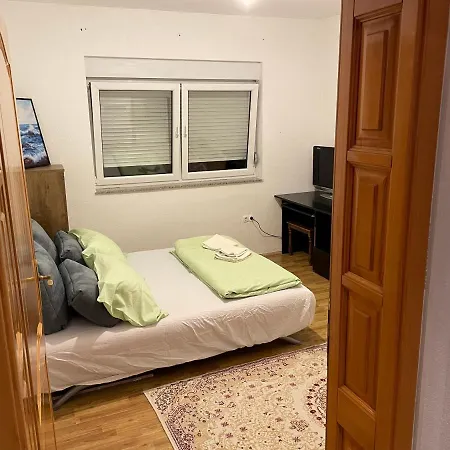 2-bedroom